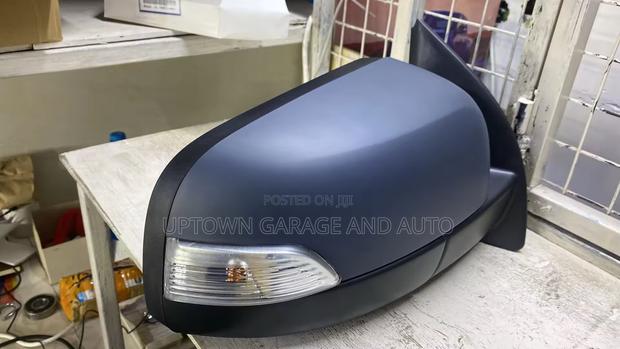 Ford Ranger Side Mirror 10 Pins - main view
