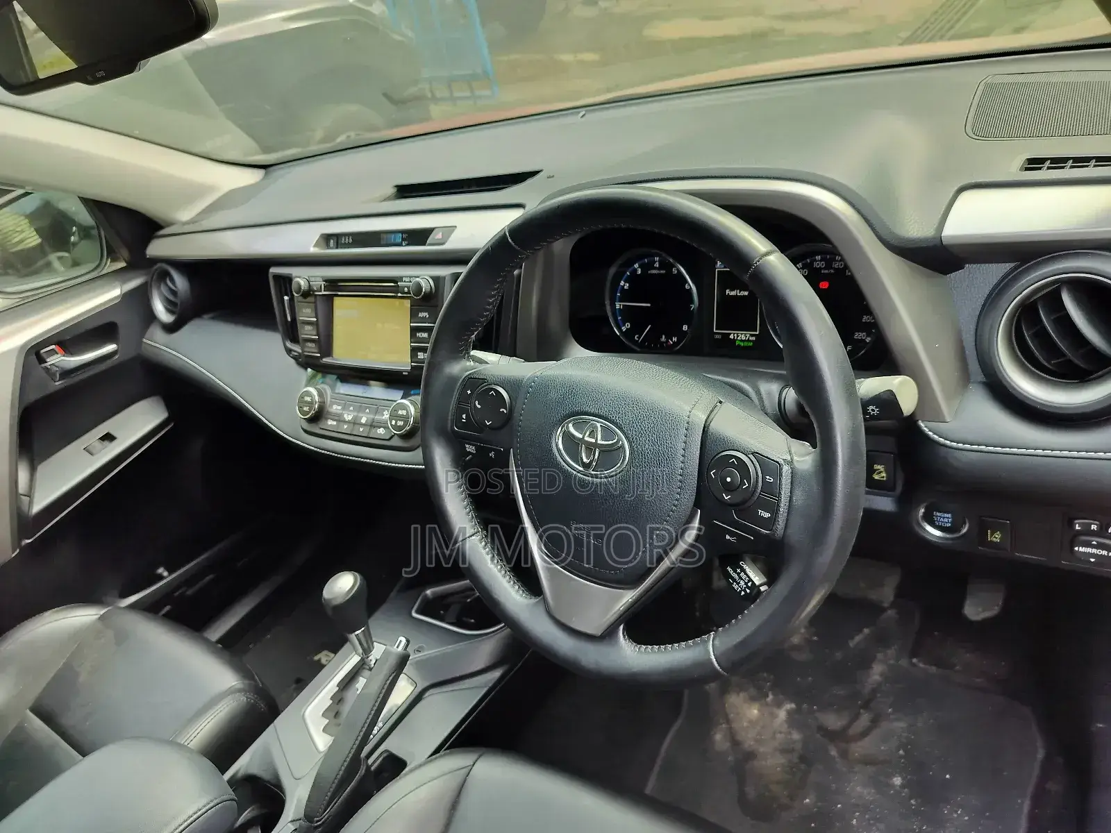 Toyota RAV4 2017 Burgundy
