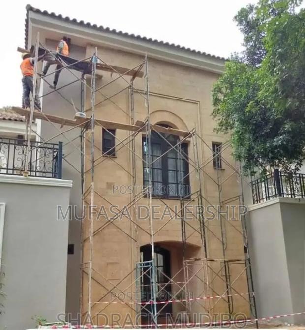 Plastering H Frame Scaffolds - thumbnail 2