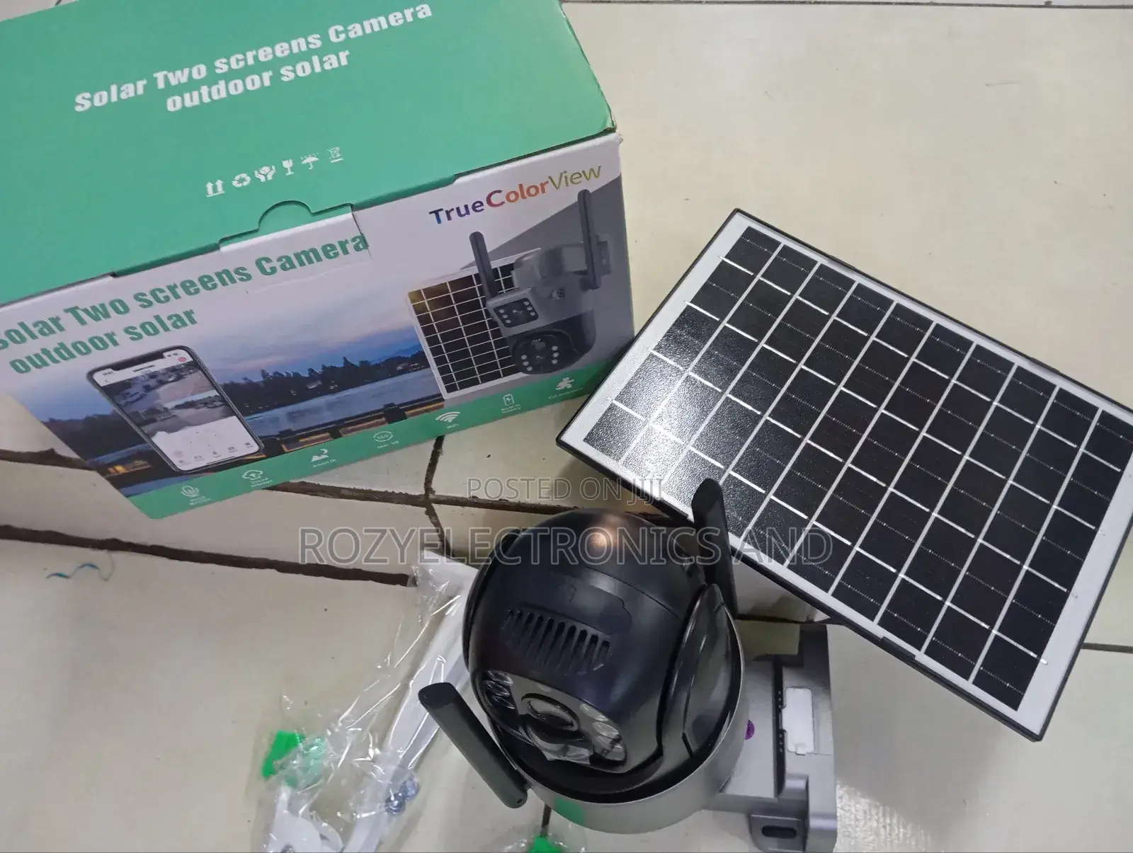 Solar 2 Screen Camera With Wifi and 4g