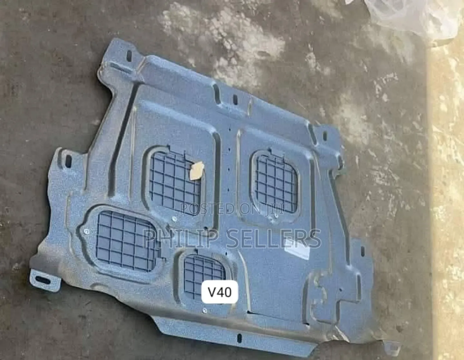 VOLVO V40 Sump Guard