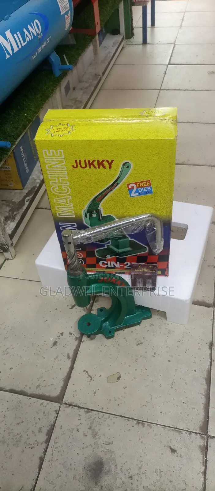 Recommend Juki Button Press