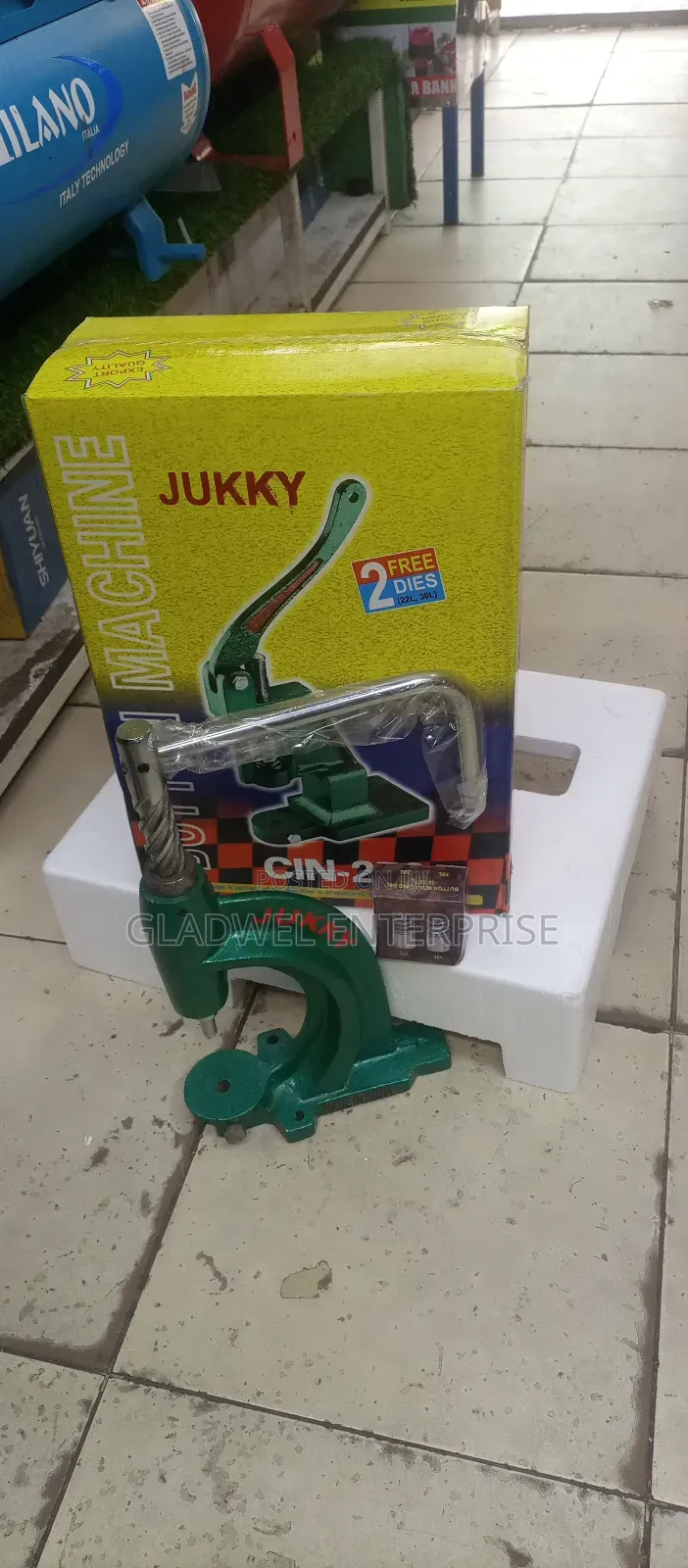 Preferred Juki Made in India Button Press Machine