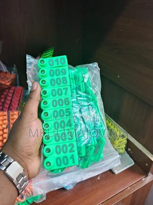 Green Numbered(001-100)Ear Tags