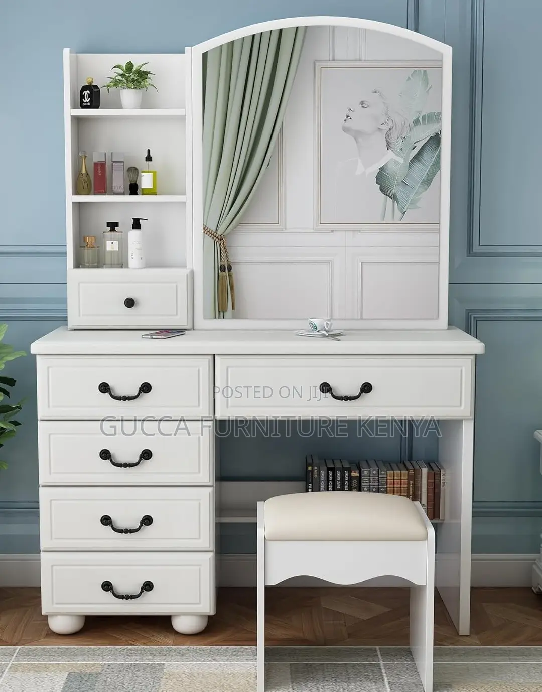 Dressers: Classy White Dressing Vanity Desk With Lights
