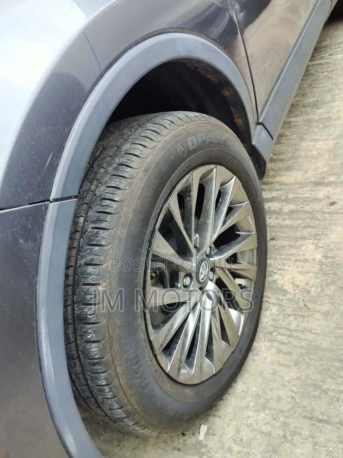 Toyota RAV4 2017 Gray