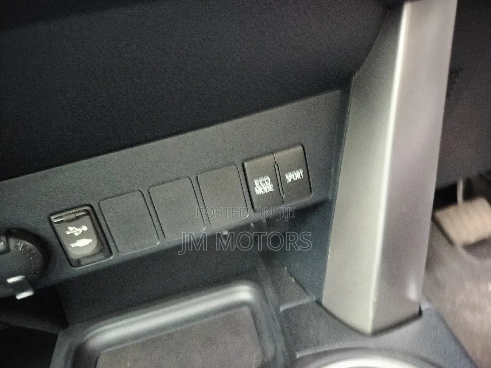 Toyota RAV4 2017 Gray