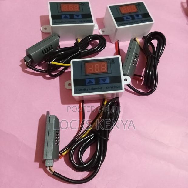 Greenhouse Humidity Controller