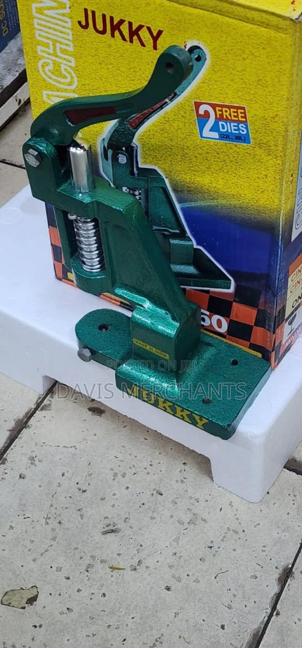 Button Press Machine - thumbnail 2