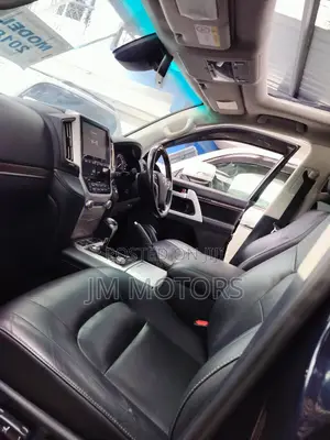 Toyota Land Cruiser 2018 Matt Black