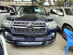 Toyota Land Cruiser 2018 Matt Black