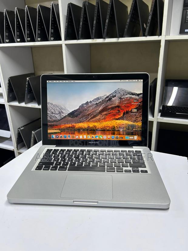 Laptop Apple MacBook 2011 4GB Intel Core I5 SSD 256GB - thumbnail 2