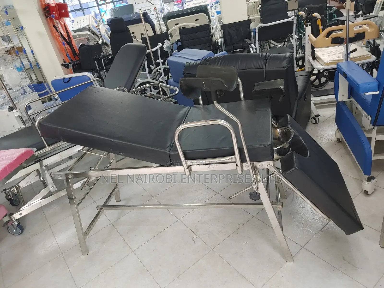 Standard Delivery Bed (VEL003)