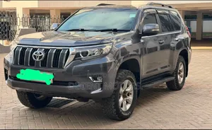 Toyota Land Cruiser Prado 2.7 i 2012 Gray