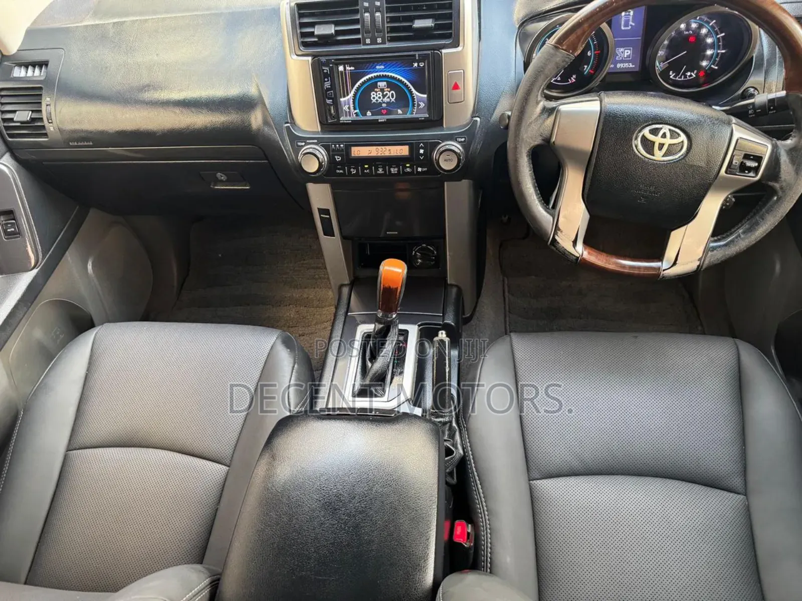 Toyota Land Cruiser Prado 2.7 i 2012 Gray
