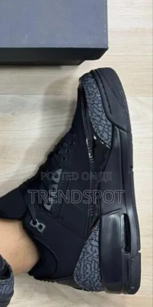 Air Jordan 3 Retro 'Blackcat' Sizes 40_45 at 3200