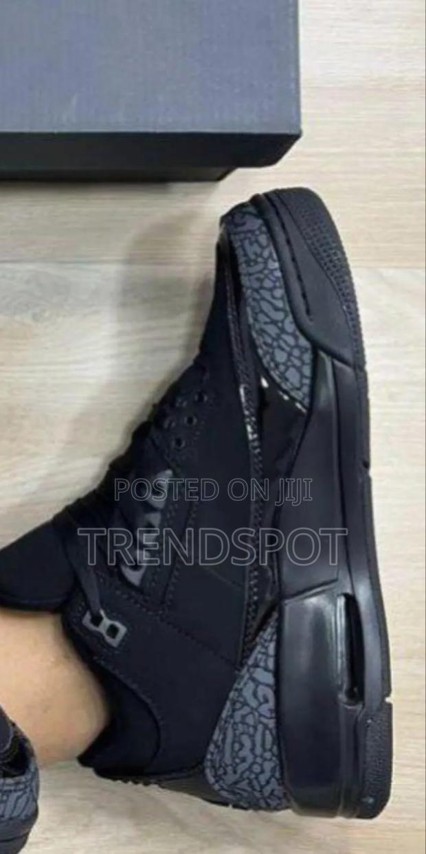 Air Jordan 3 Retro 'Blackcat' Sizes 40_45 at 3200