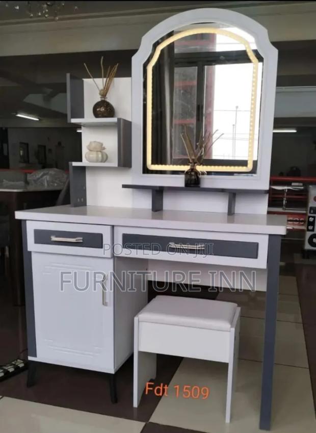 Vanity Dressing Table With Led
