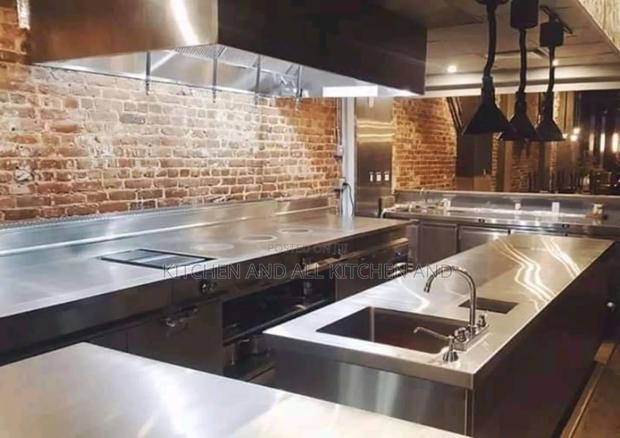 Top Grade Kitchen Combined Unit - main view