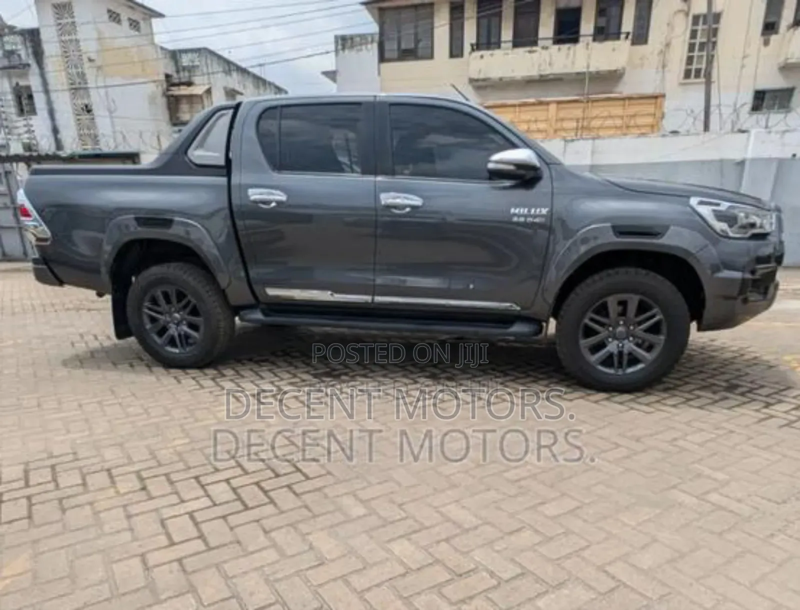 Toyota Hilux 2018 Black