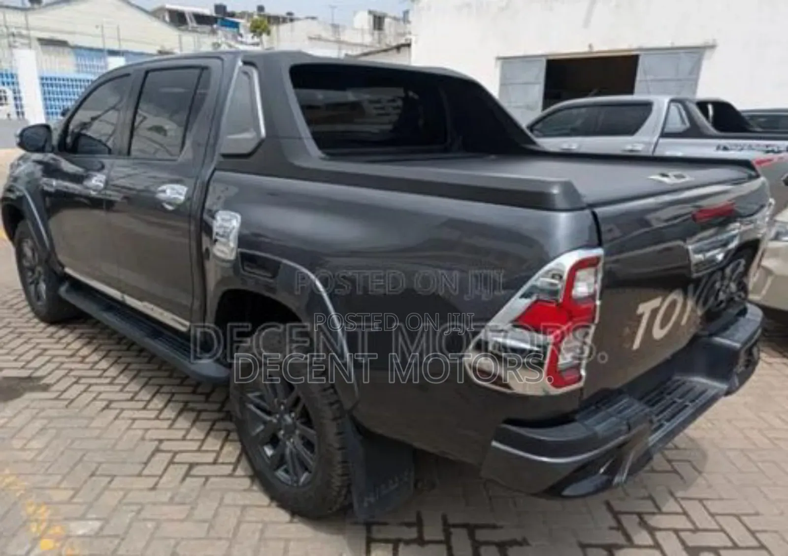 Toyota Hilux 2018 Black