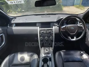 Land Rover Discovery Sport HSE LUX 2017 Green