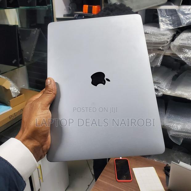 Laptop Apple MacBook Pro 2018 16GB Intel Core I7 SSD 512GB - thumbnail 2