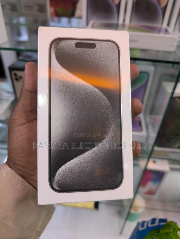 New Apple iPhone 15 Pro 256 GB Silver - main view