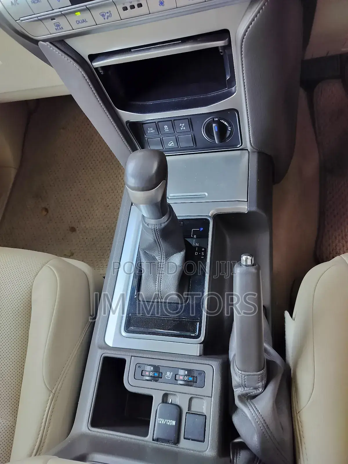 Toyota Land Cruiser Prado 2018 White