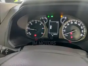 Toyota Land Cruiser Prado 2018 White