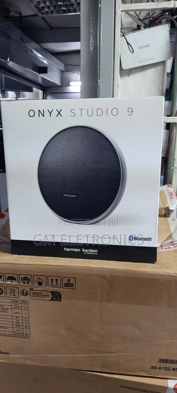 Harman Kardon Onyx Studio 9. - main view