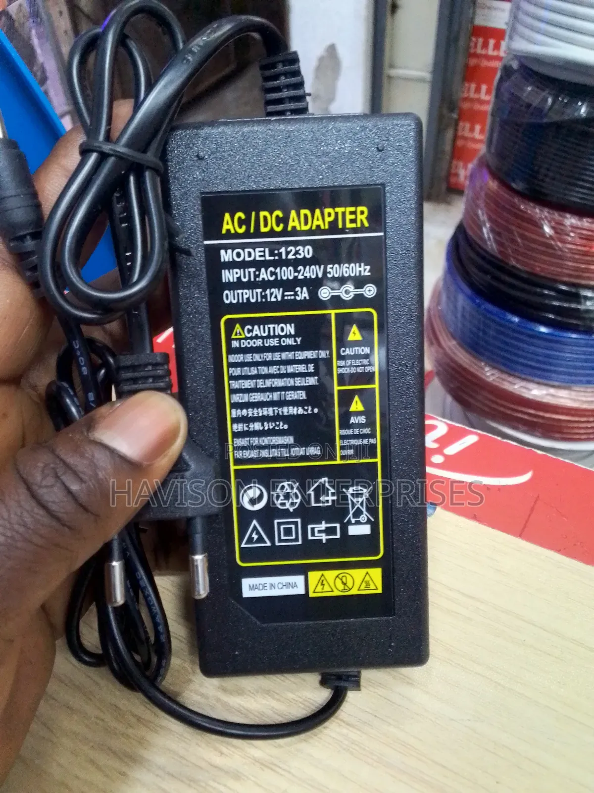 AC-DC Power Adapter(12V 3amps)