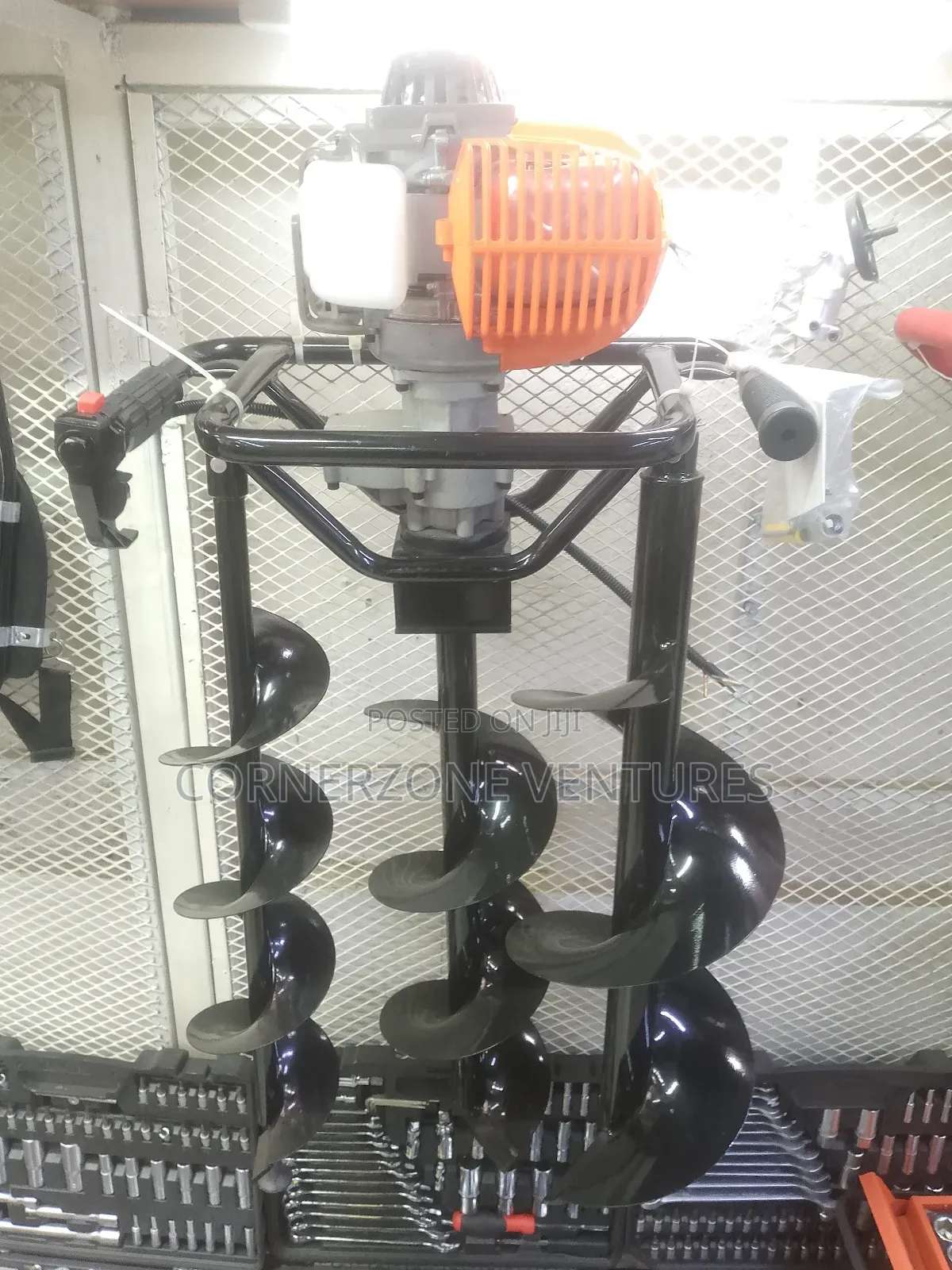 Earth Auger Machine 2 Stroke