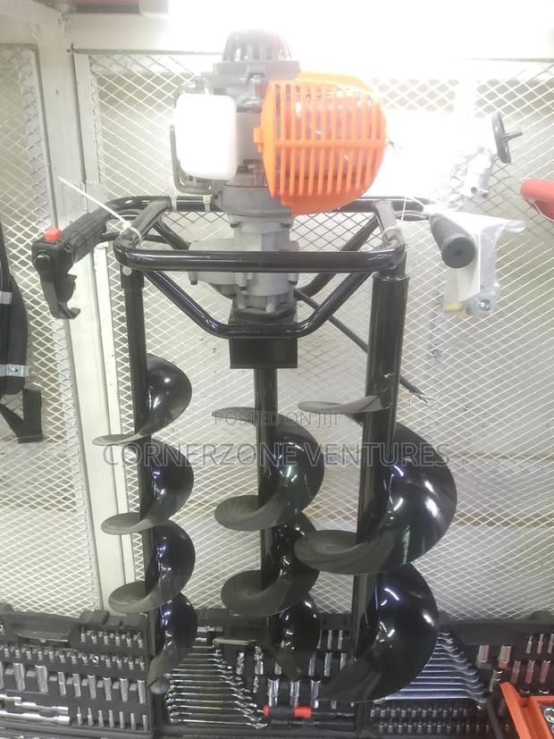 Earth Auger Machine 2 Stroke
