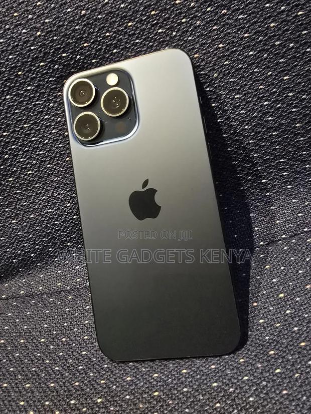 Apple iPhone 15 Pro Max 256 GB Blue - main view