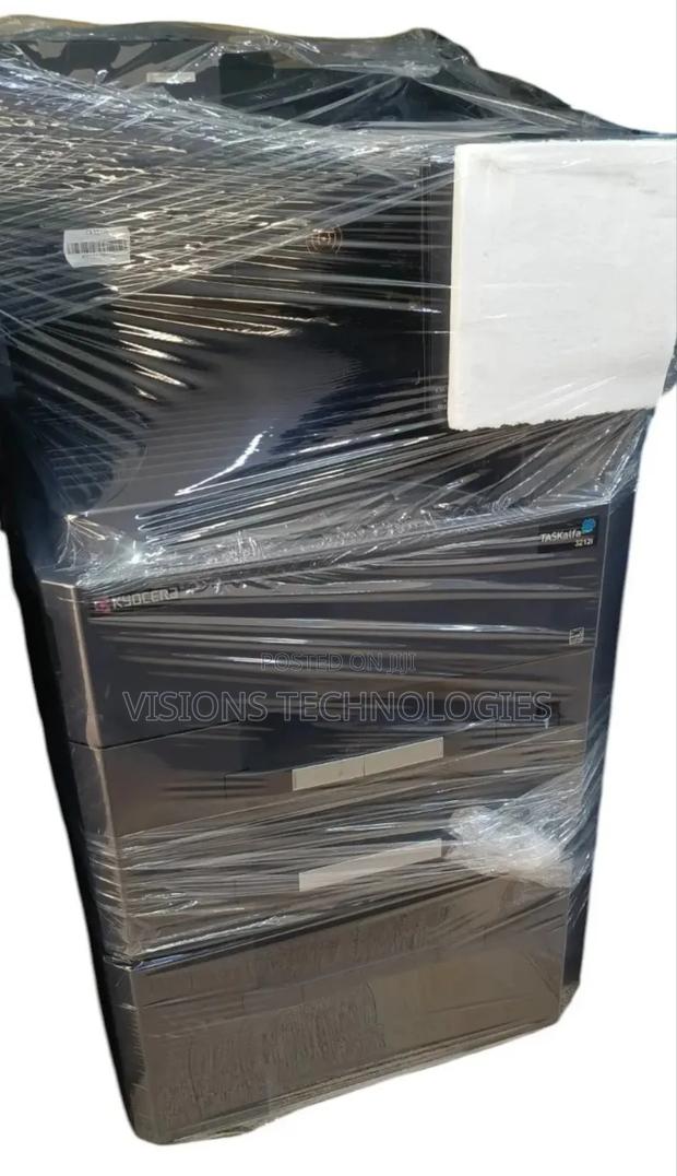 Black and White Heavy Duty Printer Kyocera 3212i