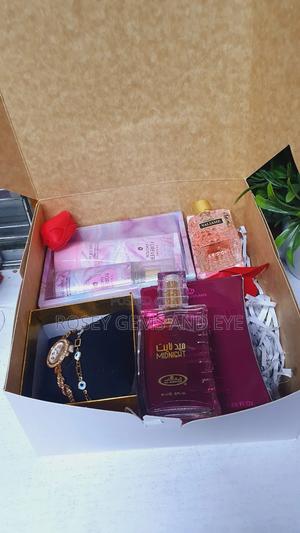 Gift Perfume Set - main view