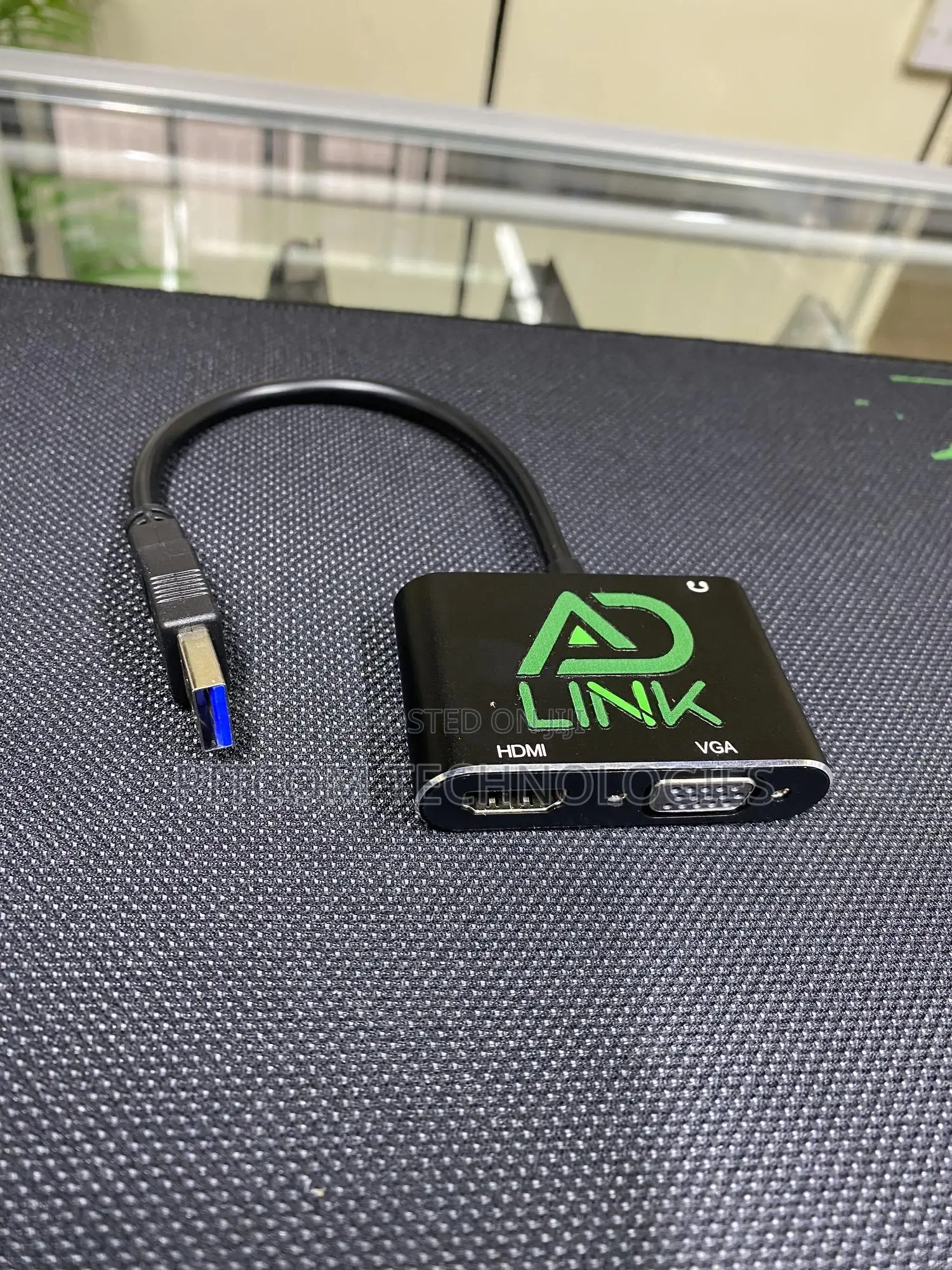2 in 1 USB HUB VGA,HDMI Ports