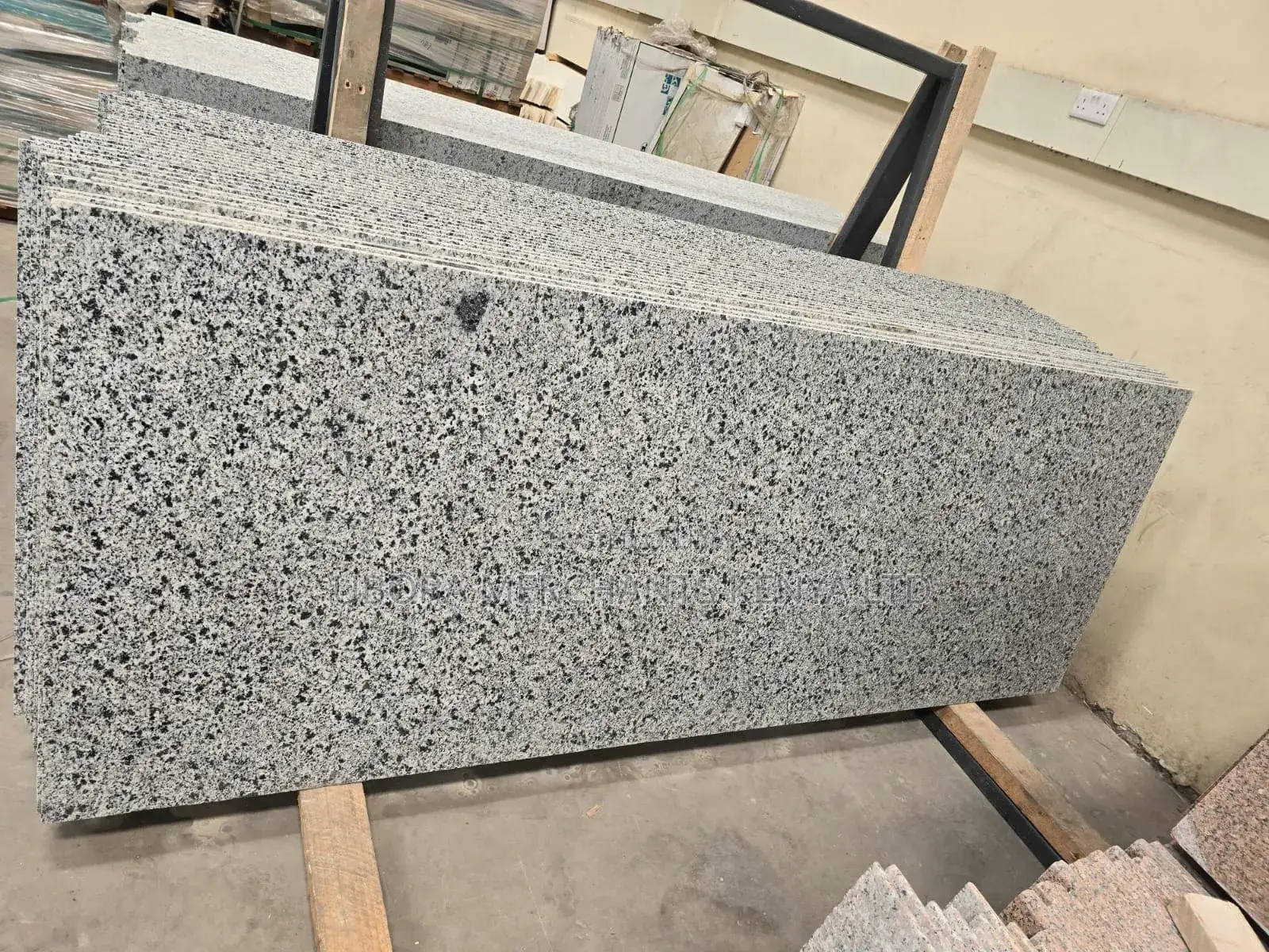 Granite Island (2.4m×0.9m)
