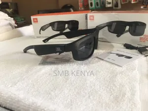 Headphones on Sunglasses Wireless