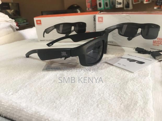 Headphones on Sunglasses Wireless - main view