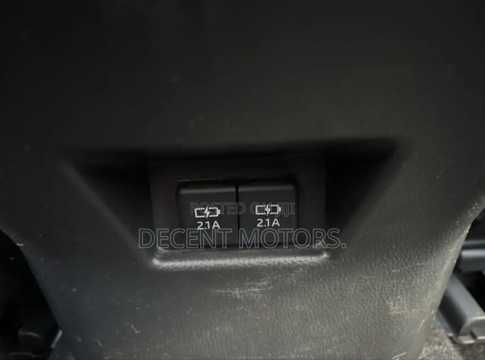 Toyota Harrier 2.0 2021 Black
