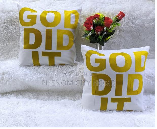 Motivation Throwpillow Covers - main view