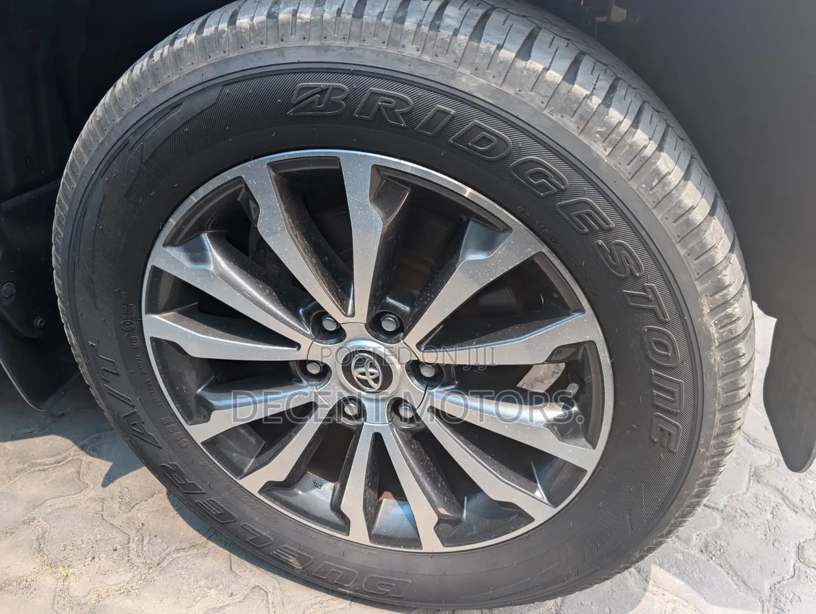 Toyota Land Cruiser Prado 3.0 190hp 2019 Gold