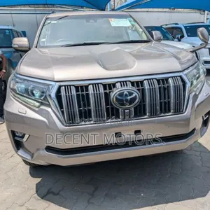 Toyota Land Cruiser Prado 3.0 190hp 2019 Gold