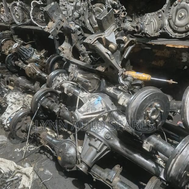 Complete Diff Landcruiser 79 - thumbnail 2