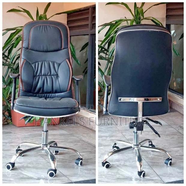 Executive Office Task Chair