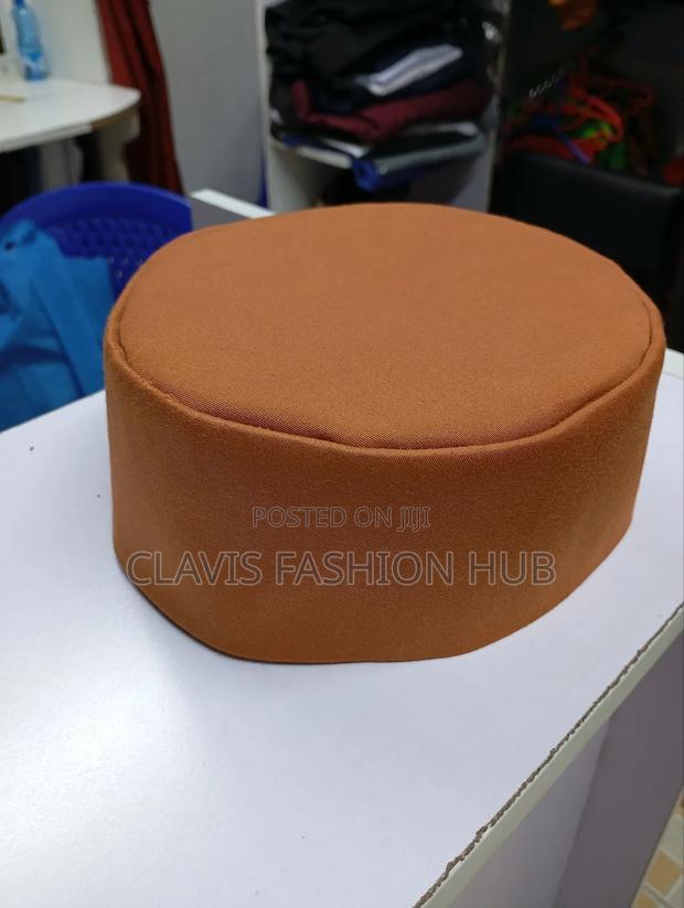 Rusty Brown Round Cap for Men - thumbnail 5
