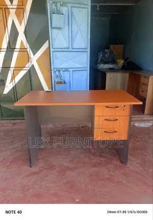 Mixed Colour Office Desk
