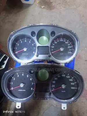 Nissan X-Trail Speedometer Clock